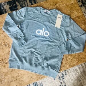 NWT ALO Yoga Light Blue Crewneck Sweater- Size Small